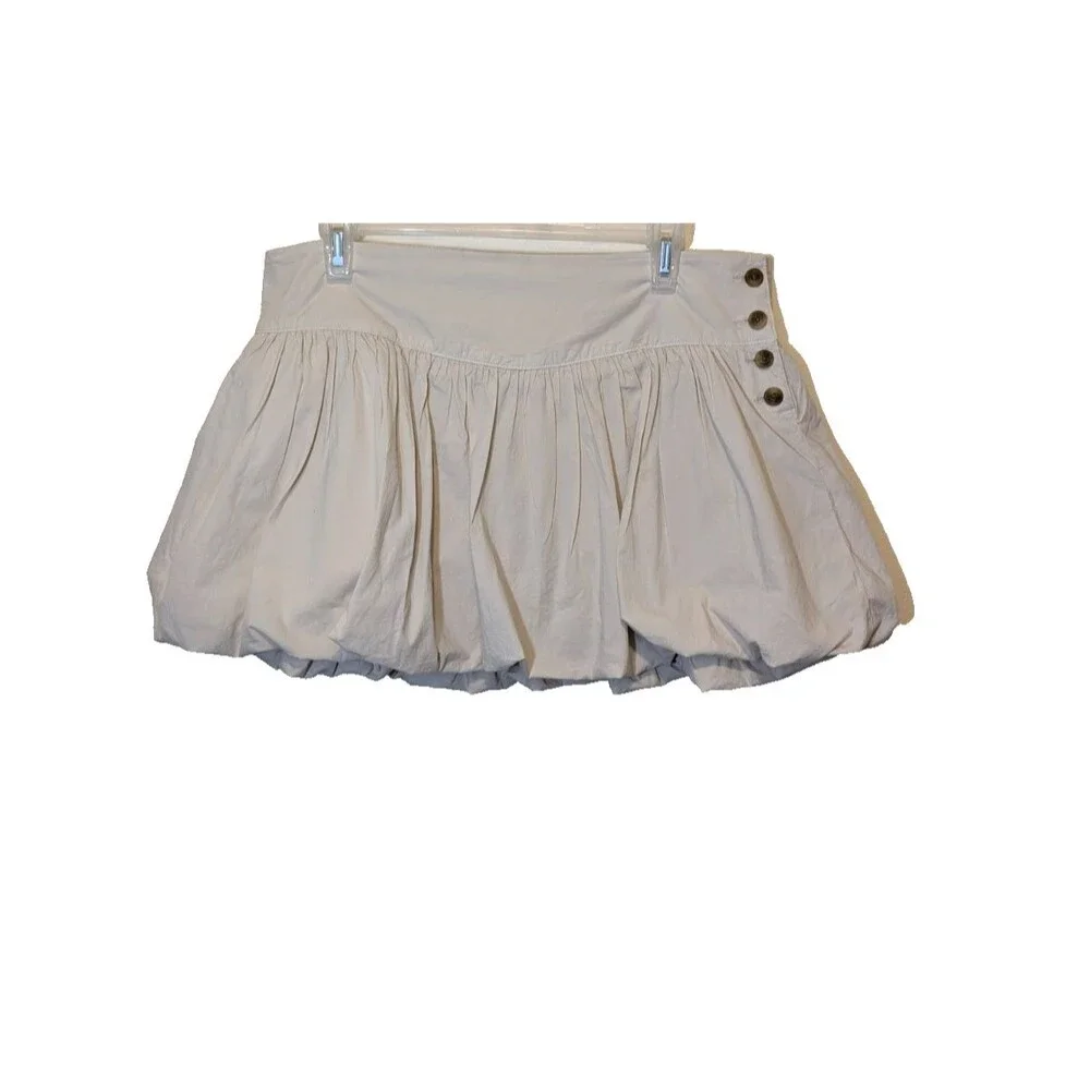 American Eagle Women's Bubble Skort Mini Cream Buttons Size 10